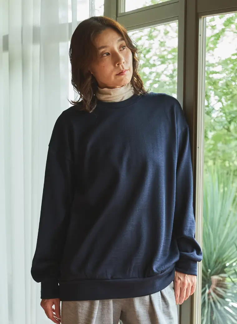[NEW] CREW NECK SWEATSHIRT